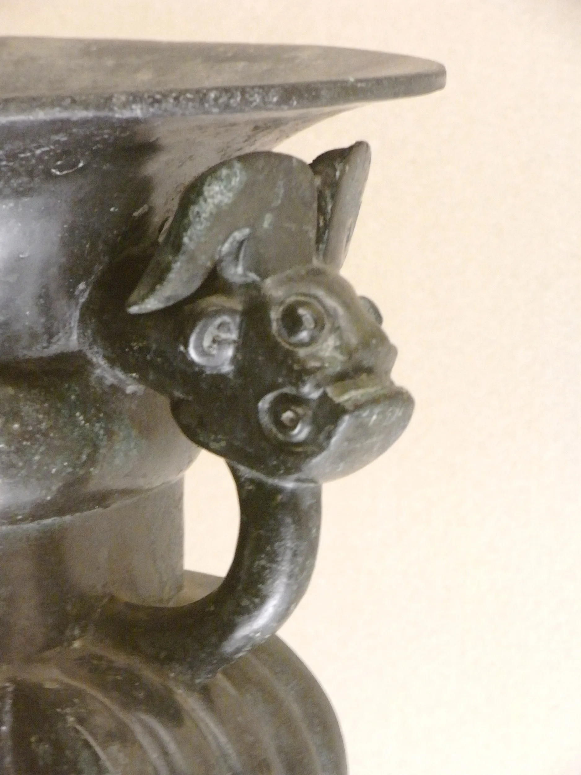 lu 候尊(文様)